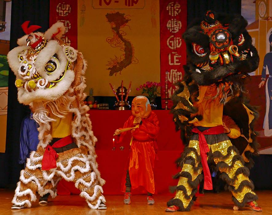 Red Lotus Lion Dance